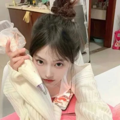 五个相扑的少年